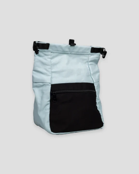 Blue_Bucket_3.jpg